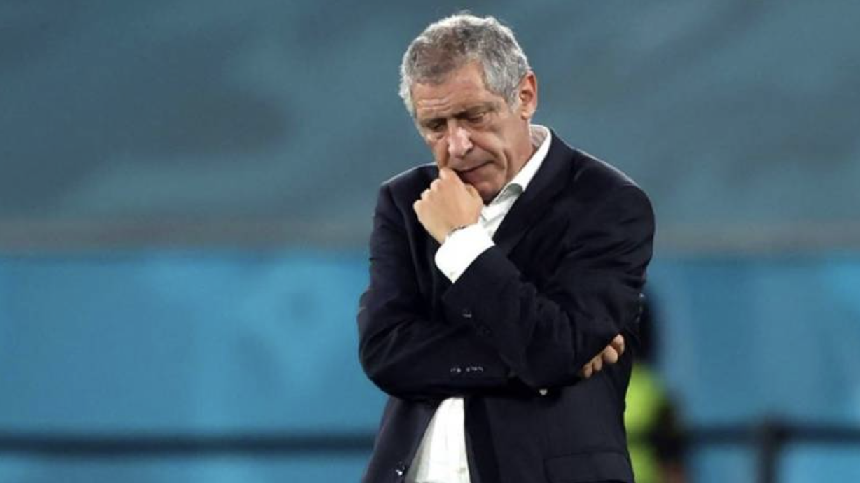 Santos is one of the famous football coaches, notable for his ability to build strong teams and strict playing strategies.