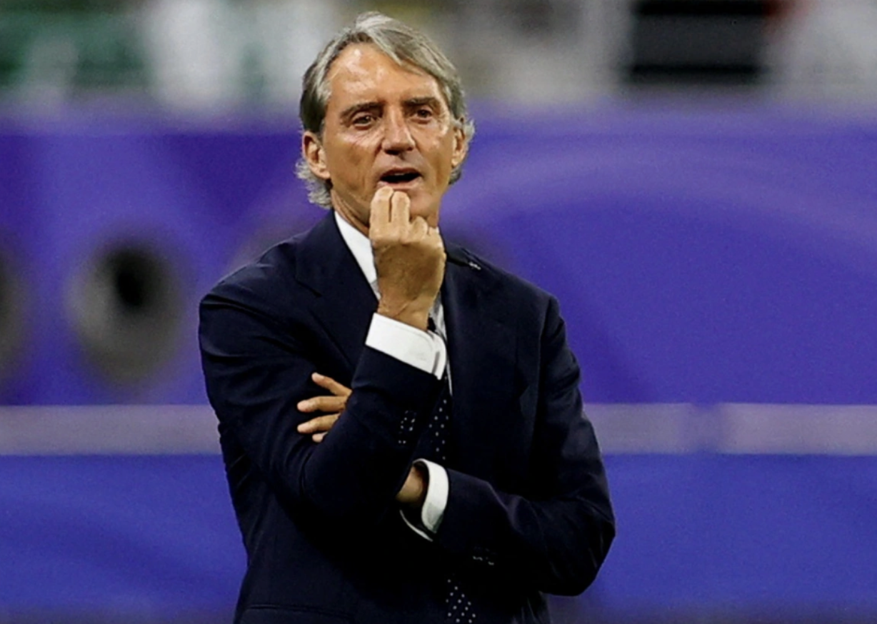 The coach's bravery made many breakthroughs in leading the team