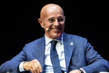 Arrigo Sacchi is the legend of the global football revolution