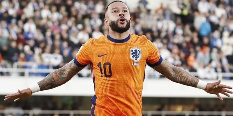 A challenging journey of Memphis Depay at Old Trafford