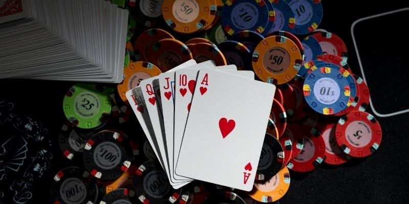 Key features that make 3D card games so popular.