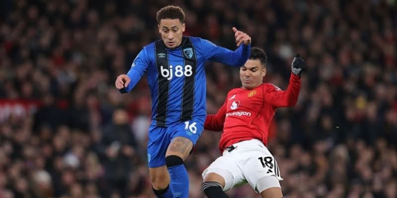 The median line and wing corridors are key.